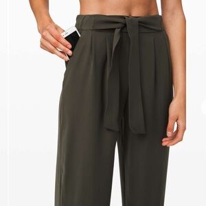 Lululemon Noir Wide Leg Pant